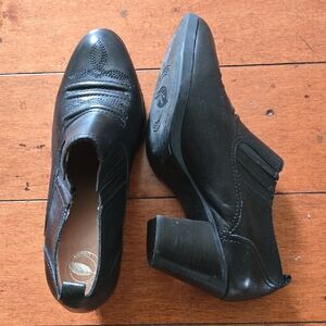 Nurture Black Leather Western Booties